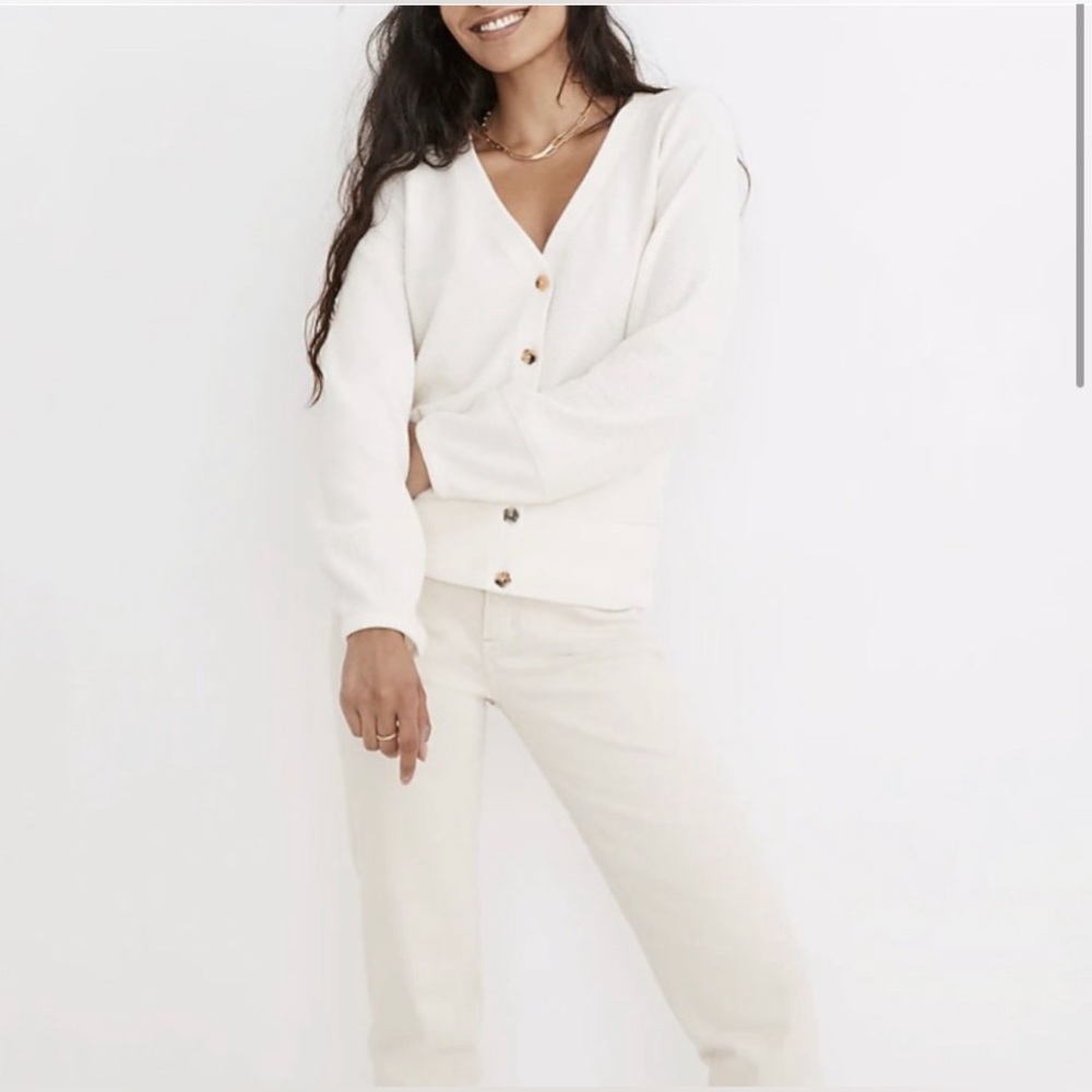 Madewell ivory bell sleeve cardigan w/tortoise shell flower shaped button size S